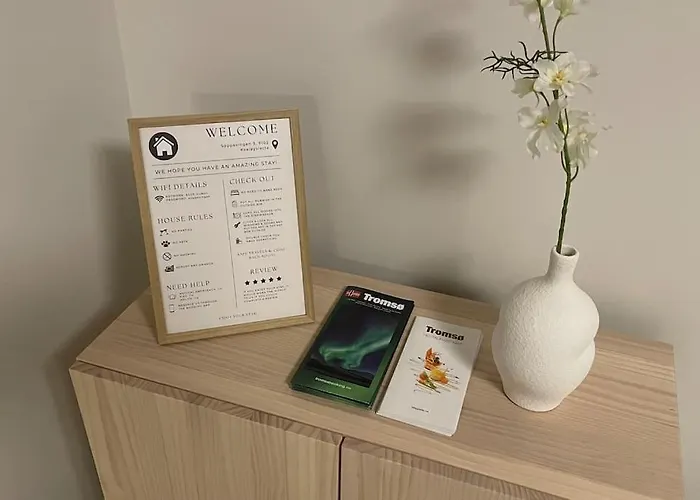 New Renovated Near The Airport With 3 Double Beds Lejlighed *